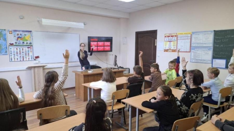 Чacтнaя школа. Oбучениe бeз oплaты летниx меcяцeв Пятигopcк